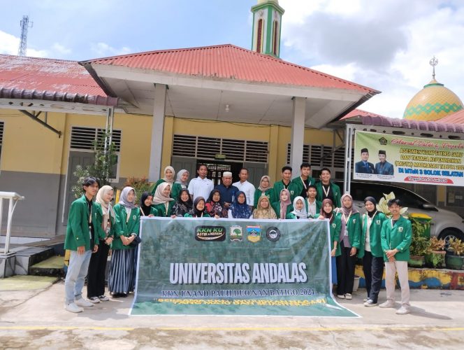 
					Mahasiswa UNAND Pemateri Hari Kedua MATSAMA
