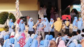 filter: 0; fileterIntensity: 0.0; filterMask: 0; module: photo; 
hw-remosaic: false; 
touch: (-1.0, -1.0); 
sceneMode: 32768; 
cct_value: 0; 
AI_Scene: (-1, -1); 
aec_lux: 123.47735; 
aec_lux_index: 0; 
albedo:  ; 
confidence:  ; 
motionLevel: -1; 
weatherinfo: null; 
temperature: 42;