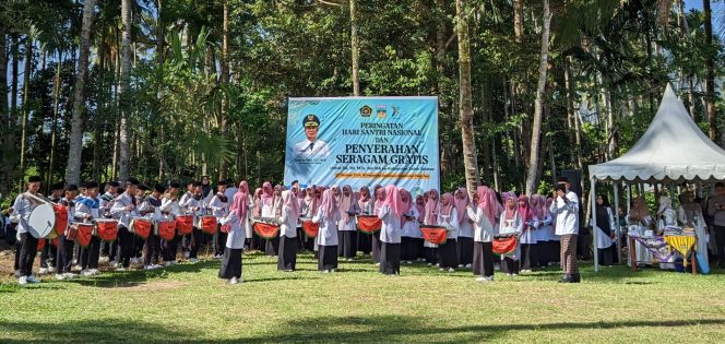 
					MTsN 3 Solok Selatan Berpartisipasi dalam Acara Apel Hari Santri Nasional Kabupaten Solok Selatan