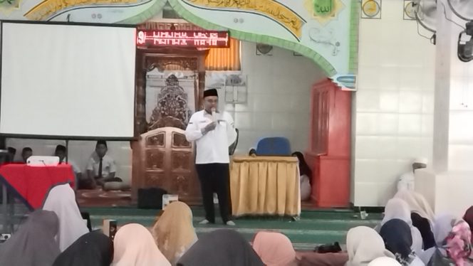 
					filter: 0; fileterIntensity: 0.0; filterMask: 0; module: video; 
hw-remosaic: false; 
touch: (-1.0, -1.0); 
sceneMode: 0; 
cct_value: 0; 
AI_Scene: (-1, -1); 
aec_lux: 297.59064; 
aec_lux_index: 0; 
albedo:  ; 
confidence:  ; 
motionLevel: -1; 
weatherinfo: null; 
temperature: 37;