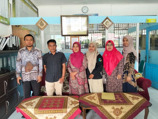 
 Monev dana BOS Kemenag Solok Selatan di MTsN 3 Solok Selatan