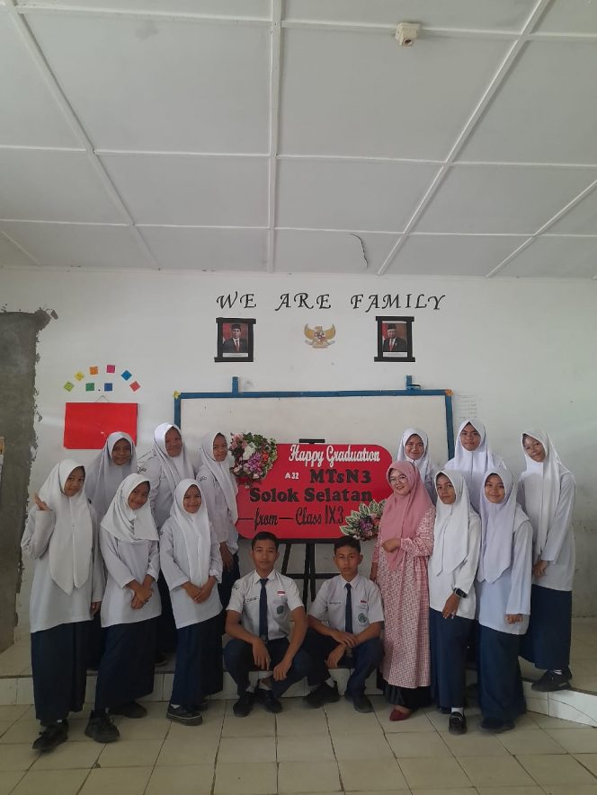 
					Ujian Praktek Prakarya kelas 9 MTsN 3 Solok Selatan