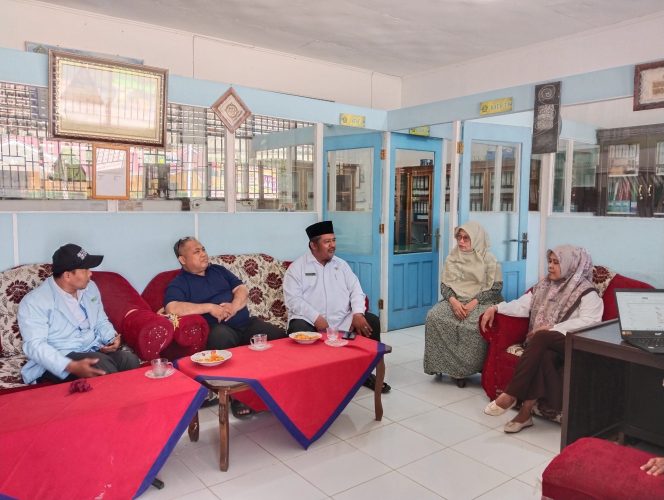 
					filter: 0; fileterIntensity: 0.0; filterMask: 0; module: photo; 
hw-remosaic: false; 
touch: (0.17638889, 0.31354168); 
sceneMode: 2; 
cct_value: 0; 
AI_Scene: (-1, -1); 
aec_lux: 259.80933; 
aec_lux_index: 0; 
albedo:  ; 
confidence:  ; 
motionLevel: -1; 
weatherinfo: null; 
temperature: 35;