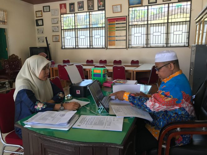 
					Supervisi kelas Yayu Marta Nengsih di kelas 8.1 MTsN 3 Solok Selatan